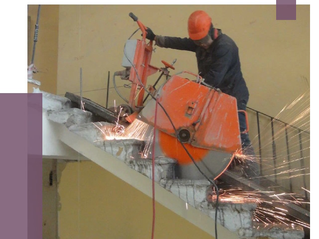 Демонтаж бетонных лестниц в Коломне от 4563 руб. за м2 | ПРОЛЁТ-Клм