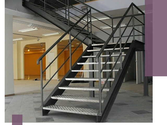 Лестницы для офиса в Коломне: изготовление, монтаж, демонтаж