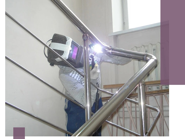 Монтаж перил и ограждений качественно в Коломне