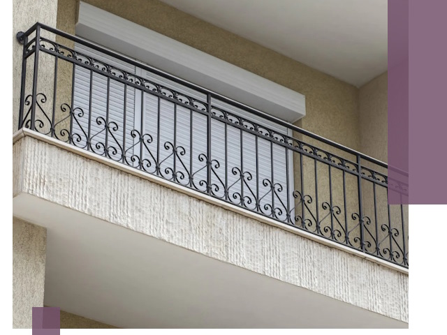 Балконные ограждения из металла и стекла в Коломне для домов