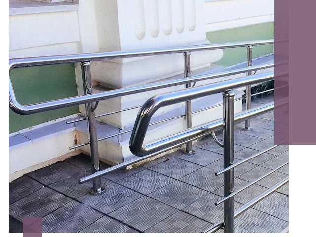 Ограждения пандусов из металла и нержавейки в Коломне