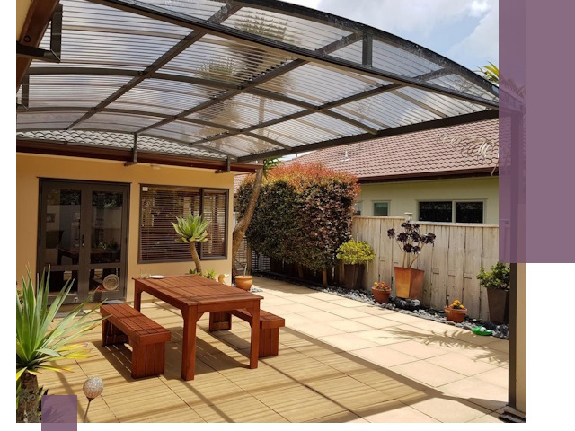 Навесы во двор под ключ в Коломне — изготовление и монтаж