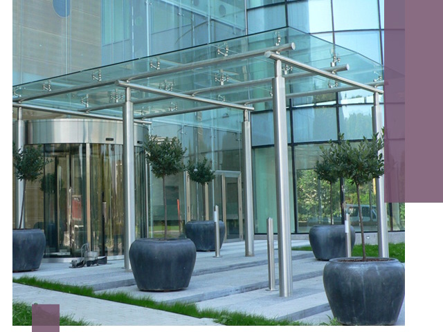 Навесы из стекла на заказ в Коломне — монтаж и установка