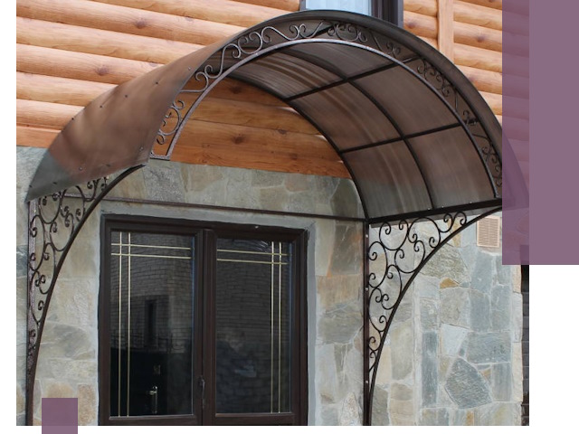 Арочные козырьки под ключ в Коломне: изготовление и монтаж